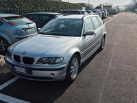 Usata BMW 320 150 CV (110 kW) 2001 Grigio Station wagon