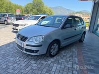 Usata VW Polo 69 CV (50 kW) 2007 Grigio Utilitaria