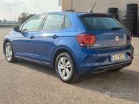 Usata VW Polo Comfortline 90 CV (66 kW) 2018 Atlantic blue Utilitaria