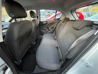 Usata Opel Corsa 75 CV (55 kW) 2015 Argento Berlina