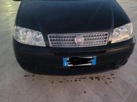 Usata Fiat Punto 77 CV (56 kW) 2009 Nero Utilitaria