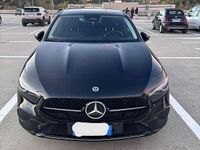Käytetty Mercedes A180 Premium 116 HP (85 kW) 2023 Musta Sedan