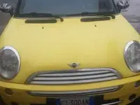 Usata Mini Cooper 99 CV (72 kW) 2004 Giallo Utilitaria