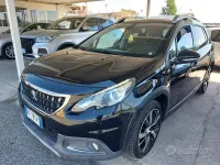 Usata Peugeot 2008 Allure 99 CV (72 kW) 2016 Nero SUV
