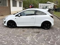 Usado Opel Corsa 131 HP (96 kW) 2012 Branco Citadino