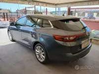Usata Renault Mégane GrandTour 110 CV (80 kW) 2019 Bluazzurro Station wagon