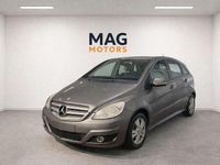Usata Mercedes B180 Executive 109 CV (80 kW) 2011 Grigio Utilitaria