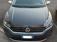 Usata VW T-Roc Style 115 CV (84 kW) 2019 Grigio SUV