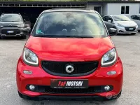 Usata Smart ForFour Prime 71 CV (52 kW) 2016 Rosso Utilitaria