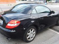 Usata Mercedes SLK200 163 CV (119 kW) 2004 Nero Cabrio