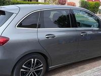 Usata Mercedes B200 150 CV (110 kW) 2023 Grigio Monovolume