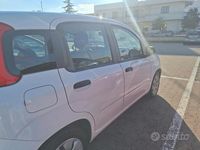 Usata Fiat Panda Lounge 69 CV (50 kW) 2013 Bianco Utilitaria