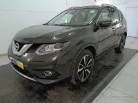 Usata Nissan X-Trail Tekna 131 CV (96 kW) 2016 Nero metallizzato SUV