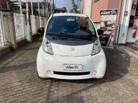 Usata Peugeot iON Active 35 kW (48 CV) 2017 Bianco Utilitaria