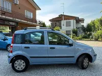 Usata Fiat Panda Emotion 69 CV (50 kW) 2010 Bluazzurro Utilitaria