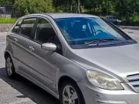 Usata Mercedes B180 109 CV (80 kW) 2009 Grigio Monovolume