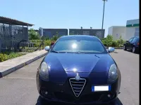 Usata Alfa Romeo Giulietta Distinctive 140 CV (102 kW) 2011 Blu/azzurro Utilitaria