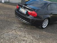 Usado BMW 320 177 CV (130 kW) 2009 Negro Berlina