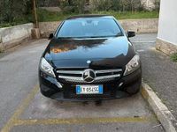 Usata Mercedes A180 122 CV (89 kW) 2015 Nero Berlina
