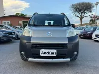 Usata Citroën Nemo XTR 75 CV (55 kW) 2011 Oro Monovolume