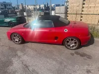 Usata MG F 120 CV (88 kW) 1999 Rosso Cabrio
