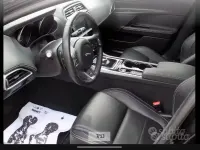 Usata Jaguar XE R-Sport 179 CV (131 kW) 2018 Nero Berlina