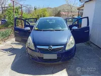 Usata Opel Corsa 75 CV (55 kW) 2009 Blu Utilitaria