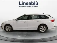 Usata Skoda Octavia Executive 150 CV (110 kW) 2023 Bianco Station wagon