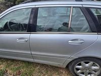 Usata Mercedes C220 143 CV (105 kW) 2002 Grigio Station wagon