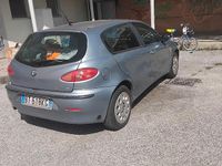 Usata Alfa Romeo 147 2001 Grigio Utilitaria