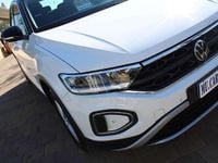 Usata VW T-Roc Life 110 CV (80 kW) 2023 Bianco SUV