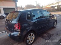 Usata VW Polo Comfortline 80 CV (58 kW) 2005 Grigio Utilitaria