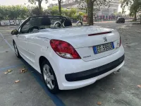 Usata Peugeot 207 CC 120 CV (88 kW) 2011 Bianco Cabrio
