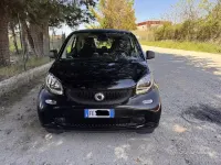 Usata Smart ForFour 71 CV (52 kW) 2016 Nero Utilitaria