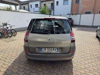Usata Renault Scénic II 113 CV (83 kW) 2004 Griggio Monovolume