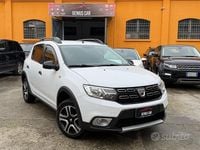 Usata Dacia Sandero Stepway 90 CV (66 kW) 2018 Bianco SUV