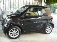 Usata Smart ForFour Electric Drive 52 kW (71 CV) 2019 Nero Berlina