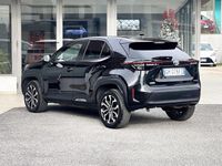 Usata Toyota Yaris Hybrid 92 CV (67 kW) 2021 Nero Station wagon