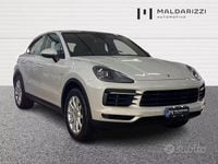 Usata Porsche Cayenne 462 CV (339 kW) 2022 Bianco SUV