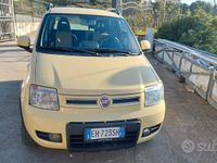 Usata Fiat Panda 4x4 Climbing 74 CV (54 kW) 2011 Giallo Utilitaria
