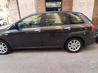 Usata Fiat Croma 140 CV (102 kW) 2005 Grigio Station wagon