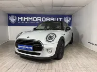 Usata Mini Cooper D 116 CV (85 kW) 2019 Grigio Utilitaria