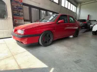Usata Alfa Romeo 155 186 CV (136 kW) 1992 Rosso Berlina