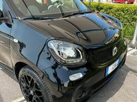 Usata Smart ForFour Prime 71 CV (52 kW) 2015 Nero Utilitaria
