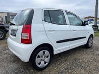 Usata Kia Picanto Spirit 65 CV (47 kW) 2005 Bianco Utilitaria