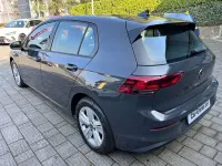 Usata VW Golf VIII Life 110 CV (80 kW) 2023 Grigio Berlina