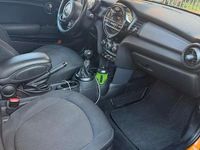 Usata Mini Cooper Coupé 116 CV (85 kW) 2014 Giallo Coupé