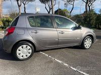 Usata Renault Clio II 75 CV (55 kW) 2010 Grigio Berlina