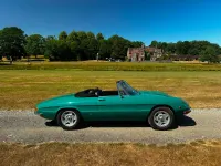 Usata Alfa Romeo Spider 118 CV (86 kW) 1969 Verde Cabrio