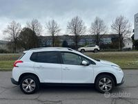 Usata Peugeot 2008 Active 68 CV (50 kW) 2014 Bianco SUV